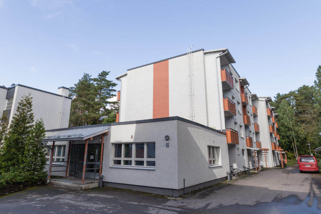 Kylpylaitoksentie 3 (Vuorilinna 3)